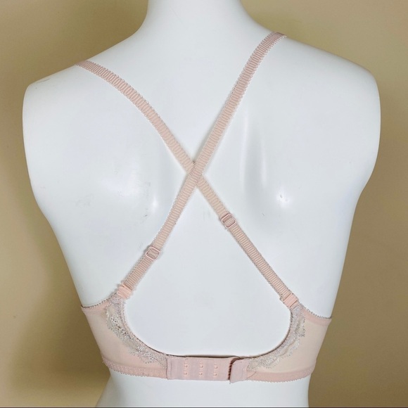 Victoria Secret Bra - Picture 4 of 5